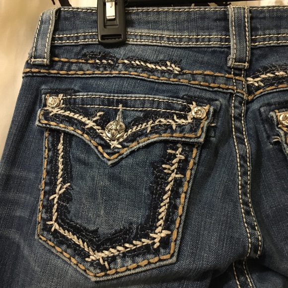 Miss Me Distressed Embellished Flap Back Pockets Cropped Ankle Jeans - Picture 4 of 12